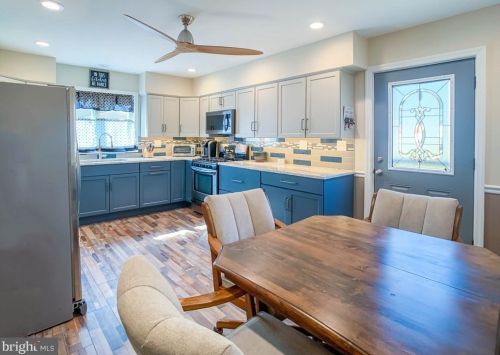 60 Route 156, Trenton NJ 08620-1728 exterior