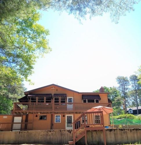 38 Wind Dr, Plymouth MA 02360-2714 exterior