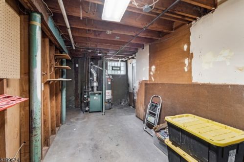 30 Mary St, Belleville NJ 07109-2363 exterior