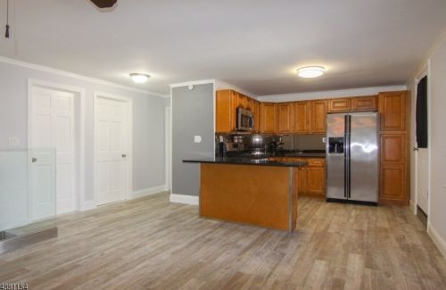 160 Union Ave, Belleville NJ  07109-2067 exterior