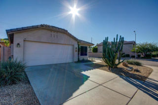 3341 Blackhawk Dr, Phoenix AZ  85050-4753 exterior