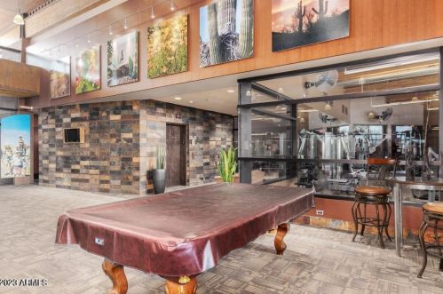 1735 Desperado Way, Phoenix AZ  85085-6329 exterior