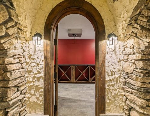 3 Glenwood Rd, Southborough MA 01772-1127 exterior