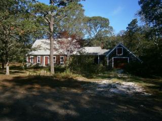 20 Dexter St, Eastham MA  02642-2228 exterior