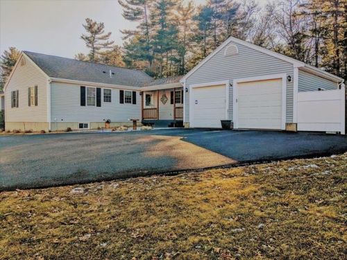 99 Swifts Beach Rd, Wareham, MA 02571-1947