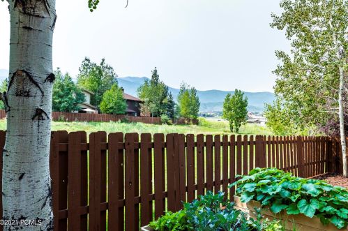 1133 Sta Loop Rd, Park City UT 84098-5425 exterior