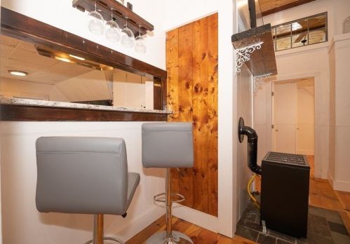 19 Circuit Ave, Worcester MA 01603-2150 exterior