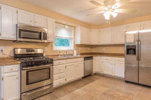 611 Teel Rd, Winchendon, MA 01475-2150