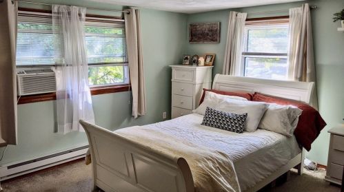 58 Charlesmount Ave, Quincy MA 02169-8121 exterior