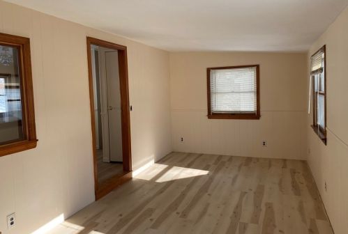 20 Lilac Ln, Weymouth MA  02188-3333 exterior