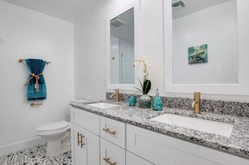 578 42nd Dr, Phoenix AZ  85009-2026 exterior