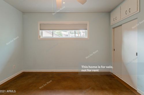 930 Denton Ln, Phoenix AZ 85014-2676 exterior