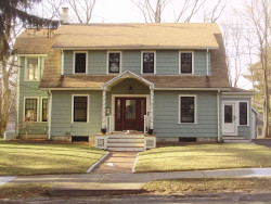 83 Commonwealth Park, Newton, MA 02459-1024