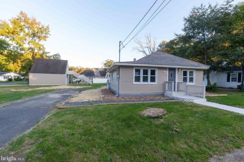 638 Washington Ave, West Deptford NJ 08096-1035 exterior