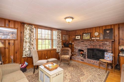 48 Waverly St, Taunton MA  02780-1447 exterior