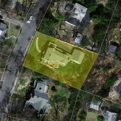 18 White Oak Rd, Newton MA  02468-1323 aerial view