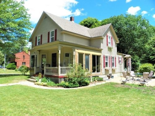 71 Glenallen St, Winchendon, MA 01475-2203