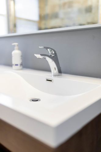 1907 Wenonah Ave, Forest View IL 60402-1666 exterior