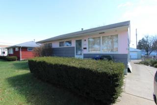 992 Hague Ave, Columbus, OH 43204-2121