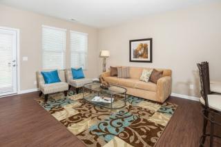 62 Holly Berry Ln, Durham NC  27703-2944 exterior