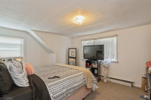 54 Meacham St, Belleville NJ 07109-1935 exterior