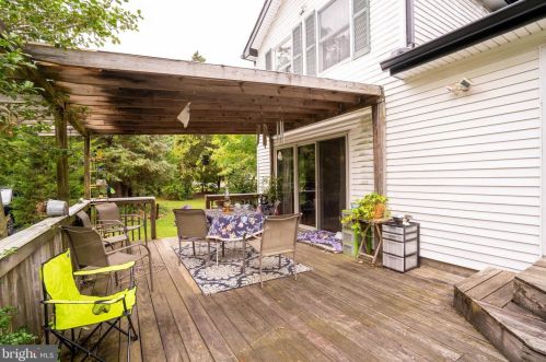 75 Toms River Rd, Jackson Twp NJ 08527-5237 exterior