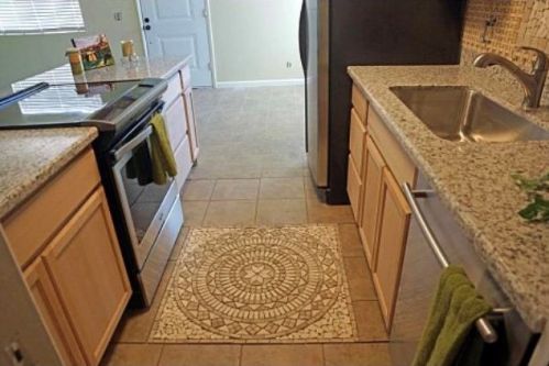 4717 Belleview St, Phoenix, AZ 85008-5606