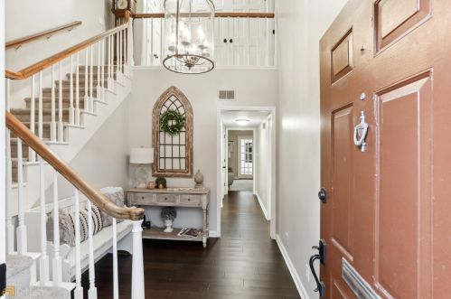 1601 Executive Park Ln, Atlanta GA  30329-3115 exterior