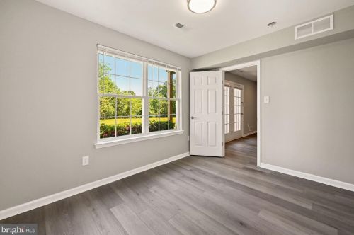 1162 Tristram Cir, West Deptford NJ  08051-2239 exterior