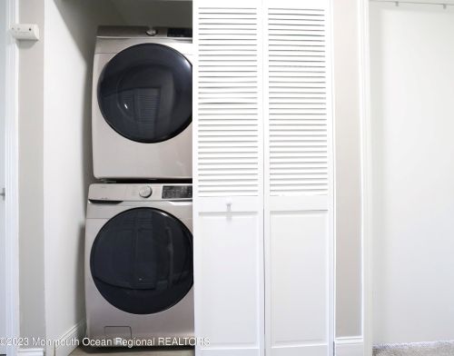 30 Renee Ct, Jackson Twp NJ 08527-2371 exterior