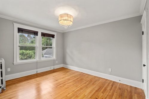 542 Eliot St, Milton MA 02186-1636 exterior