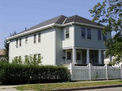 77 Waltham St, Newton, MA 02465-1327