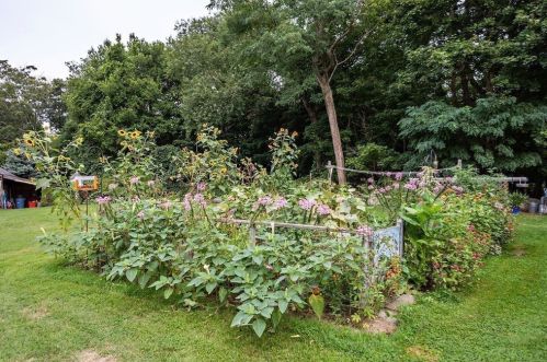 17 Guide Board Rd, Plymouth MA 02360 exterior