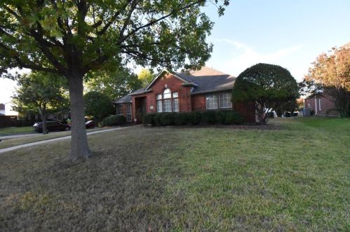 3313 Ocala Ct, Plano TX  75025-3648 exterior