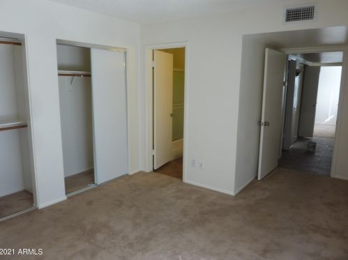 7026 42nd St, Phoenix AZ 85050-3773 exterior