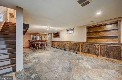 985 6th St, Philadelphia PA  19123-1405 exterior