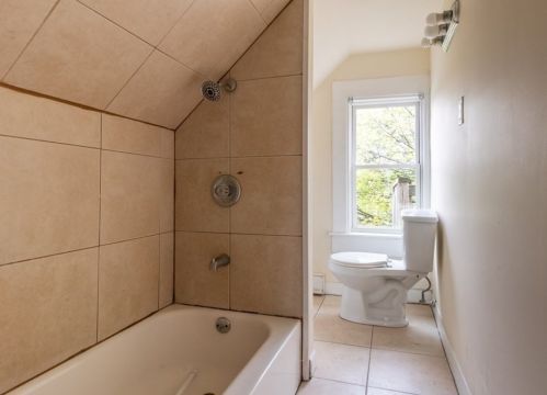 31 Fairmont St, Lawrence MA 01841-3515 exterior