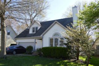 518 Vineleaf Dr, Louisville KY  40222-4691 exterior