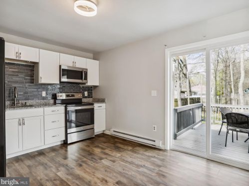 6322 Shady Side Rd, Shady Side MD  20764-9703 exterior