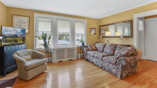 200 Granite Ave, Milton MA  02186-4343 exterior