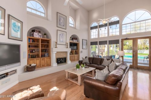 14828 15th Ave, Phoenix AZ 85015-3806 exterior