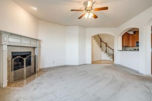 5421 Grenada Dr, Fort Worth TX 76119-8502 exterior