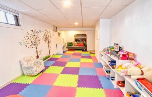 34 Lawn Ave, Quincy MA 02169-7336 exterior