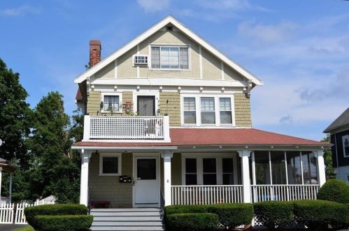 24 Holland Ave, Montgomery, MA 01085-3708