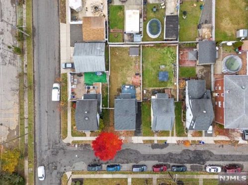 5 Davidson St, Belleville NJ  07109-3207 exterior