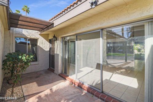 4924 Edgemont Ave, Phoenix AZ  85008-1621 exterior