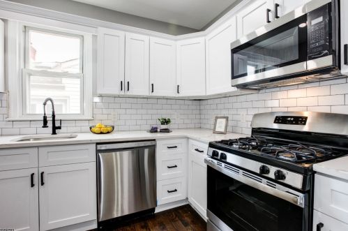 72 Nolton St, Belleville NJ 07109-2237 exterior