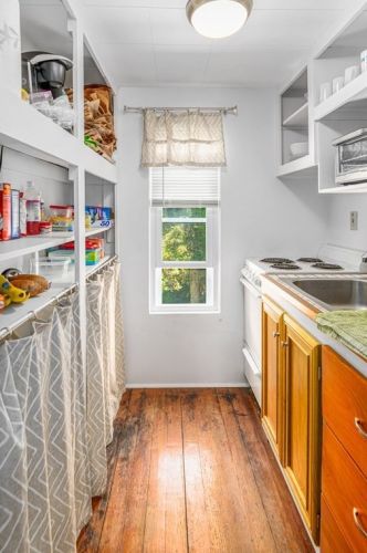 75 Cherry St, Plymouth MA 02360-4467 exterior