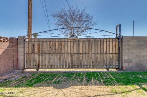 3607 Citrus Way, Phoenix AZ 85015-1809 exterior