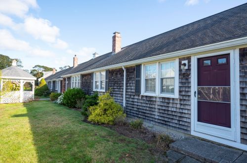49 Toms Way, Chatham MA 02633-1056 exterior